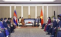 Top legislator receives Chairwoman of Cambodia-Vietnam Friendship Association