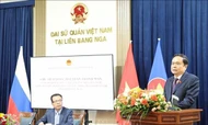 NA Chairman meets Vietnamese in Russia