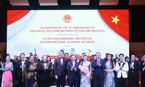 Party leader attends concert marking 70 years of Vietnam – Indonesia diplomatic ties