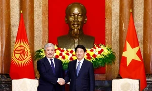 State President welcomes PM of Kyrgyzstan