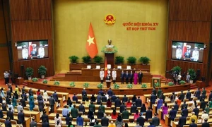 State President Luong Cuong sworn in to office