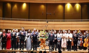 Party chief, spouse attend concert at Yong Siew Toh Conservatory of Music