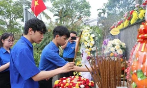 Quang Ngai commemorates victims of Son My massacre