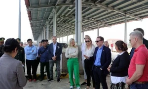 Danish lawmaker praises Vietnam's vessel monitoring system, seafood quality