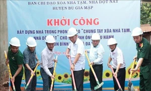 Binh Phuoc: New houses built for disadvantaged people in border district