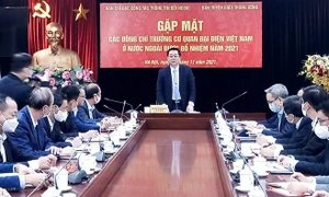 Representative agencies abroad urged to further promote Vietnam to international friends