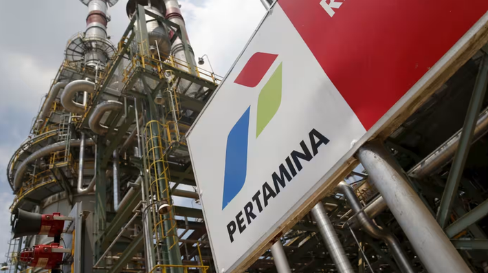 Indonesian energy giant Pertamina is developing its low-carbon business. (Photo: Reuters) Indonesia’s Pertamina announces 6.2-billion-USD investment in clean energy -0