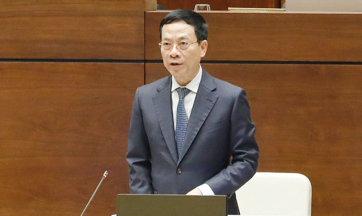 Minister of Information and Communication Nguyen Manh Hung. Photo: Ho Long National Assembly to devote entire November 4 for Q&A activities -0