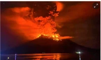 Indonesia expands danger zone due to volcanic eruption